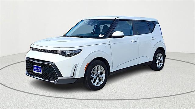 used 2024 Kia Soul car, priced at $16,991