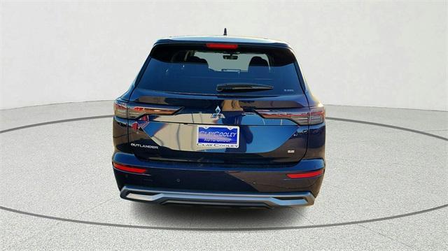new 2025 Mitsubishi Outlander car, priced at $30,040