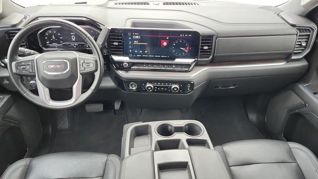 used 2024 GMC Sierra 1500 car, priced at $37,991
