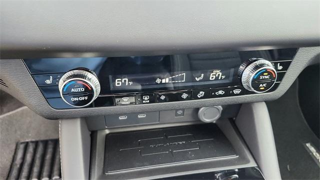 new 2025 Mitsubishi Outlander car, priced at $30,135