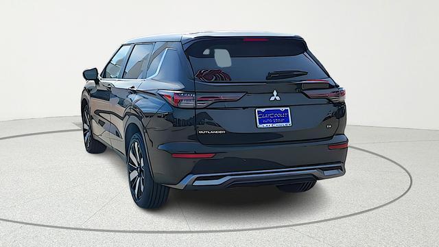new 2026 Mitsubishi Outlander car, priced at $35,113