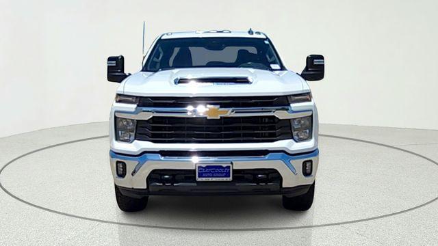 used 2024 Chevrolet Silverado 2500 car, priced at $52,266