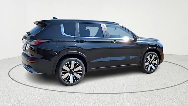 new 2026 Mitsubishi Outlander car, priced at $35,069