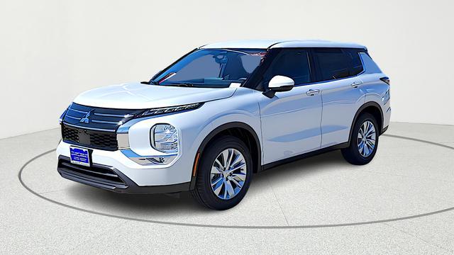 new 2026 Mitsubishi Outlander car, priced at $29,299