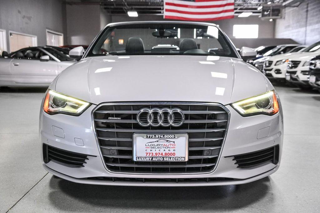 2015 Florett Silver Metallic/Black Roof Audi A3
