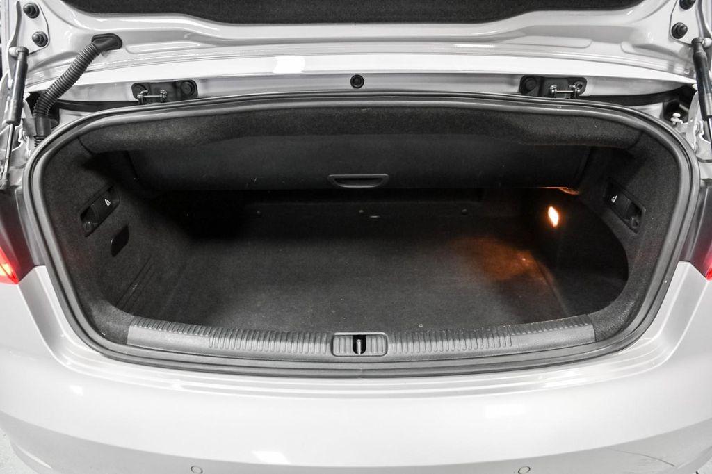 2015 Florett Silver Metallic/Black Roof Audi A3