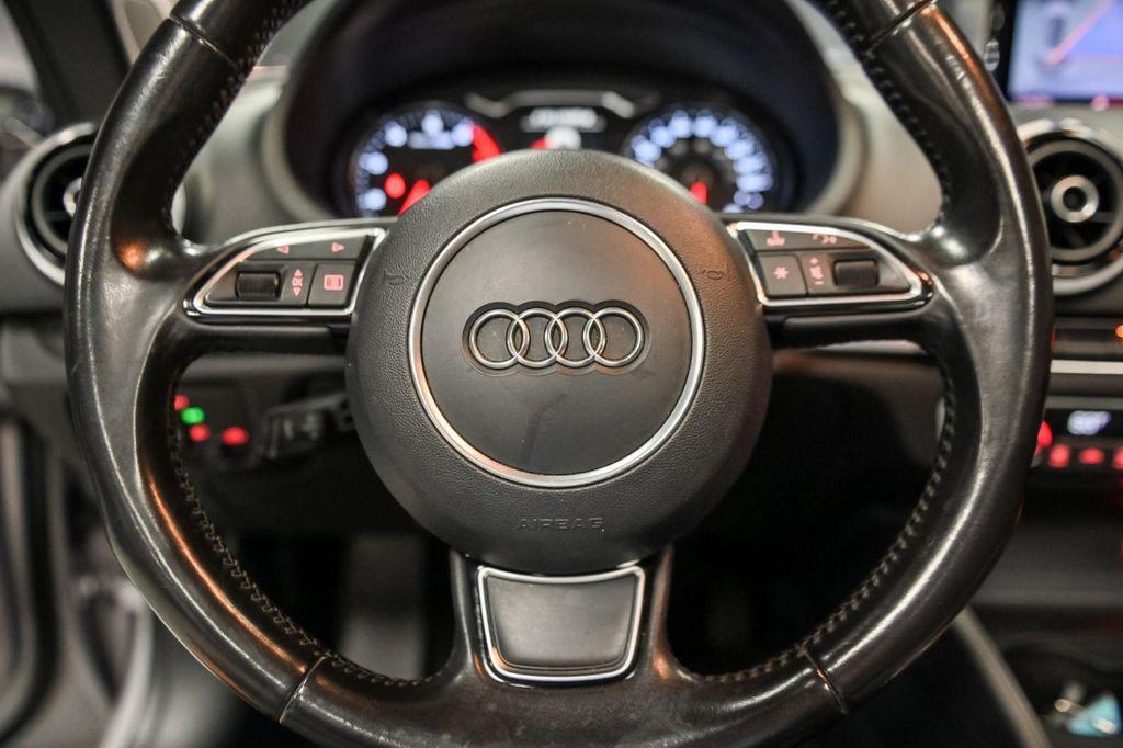 2015 Florett Silver Metallic/Black Roof Audi A3