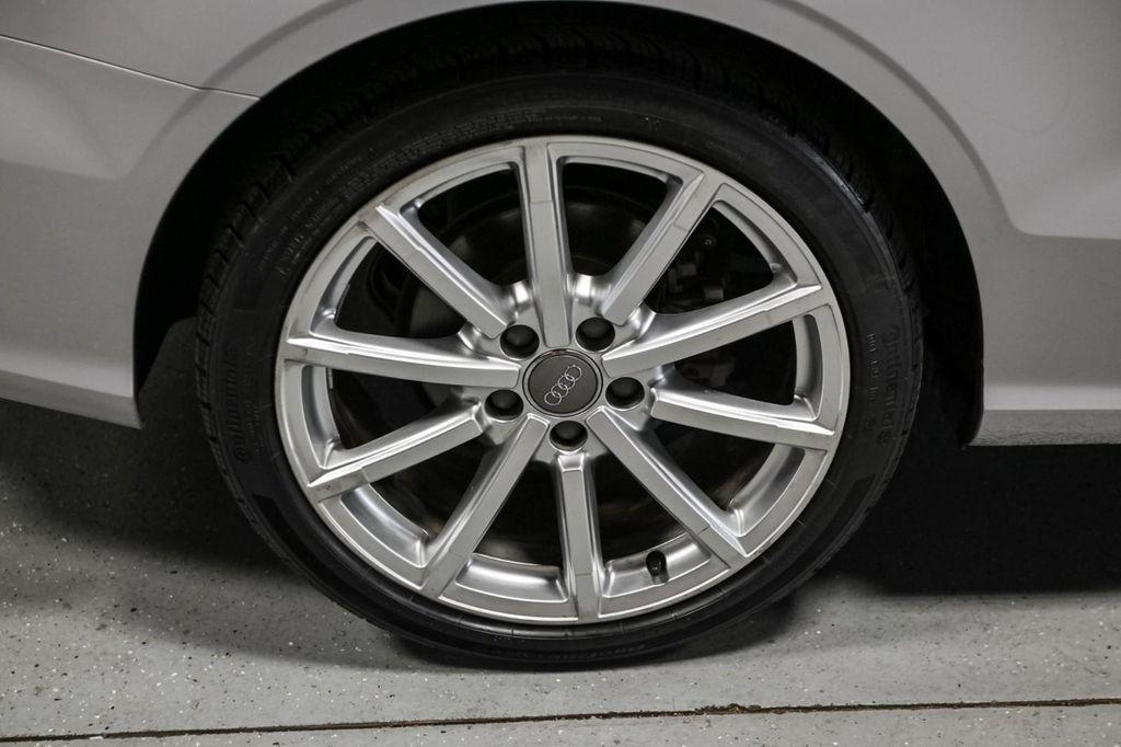 2015 Florett Silver Metallic/Black Roof Audi A3