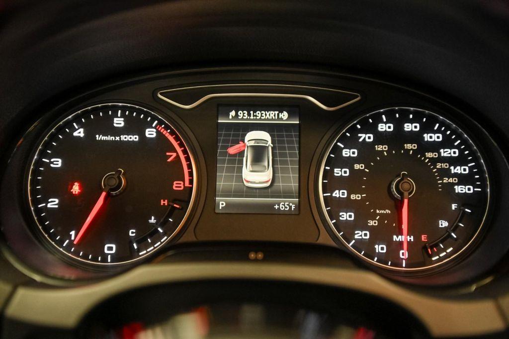 2015 Florett Silver Metallic/Black Roof Audi A3