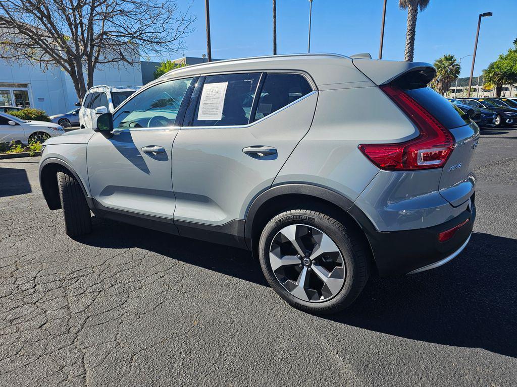 used 2025 Volvo XC40 car, priced at $32,874