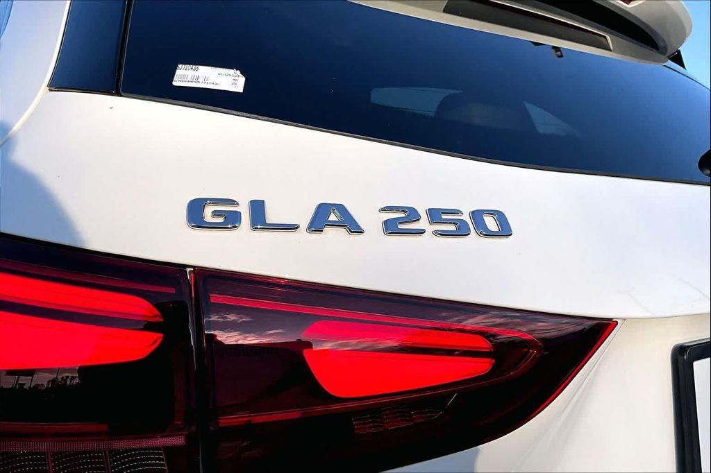 used 2025 Mercedes-Benz GLA 250 car, priced at $35,498