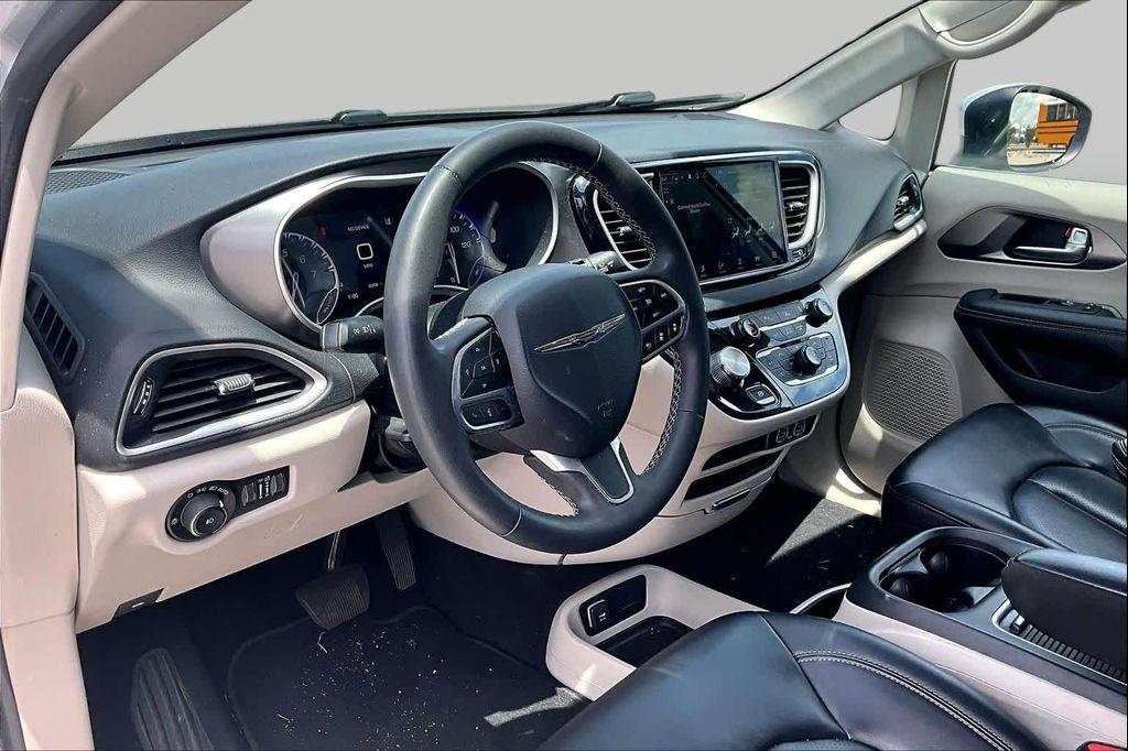 used 2023 Chrysler Pacifica car, priced at $24,686