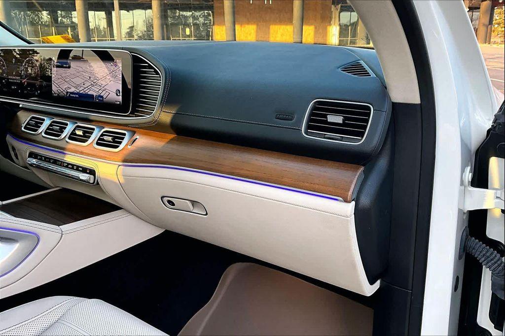 used 2024 Mercedes-Benz GLE 450 car, priced at $59,498