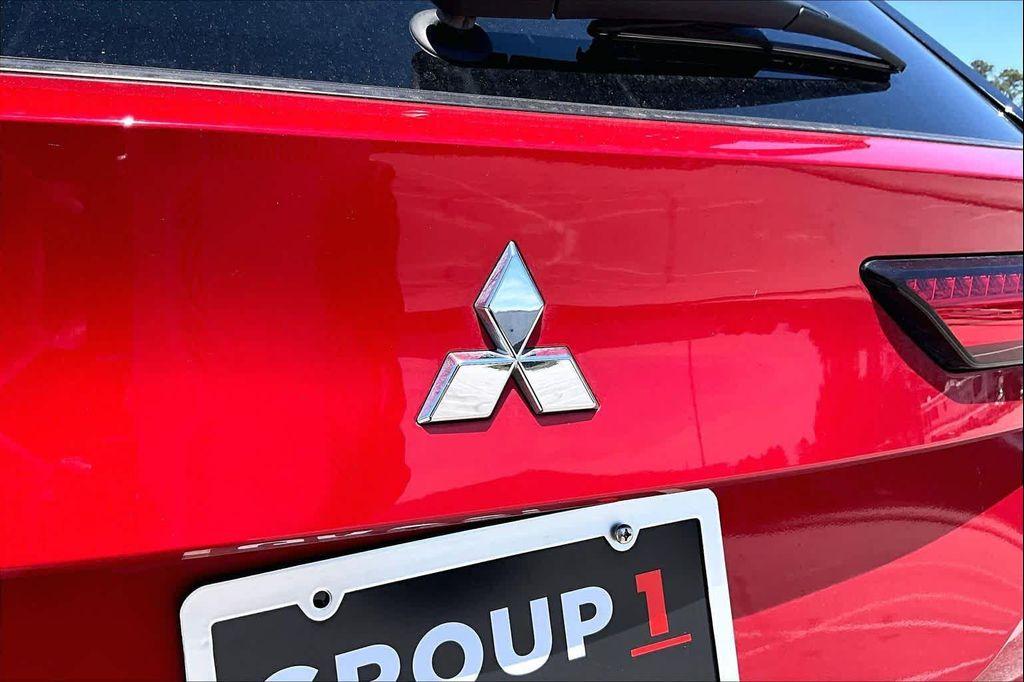 used 2023 Mitsubishi Outlander car, priced at $27,086