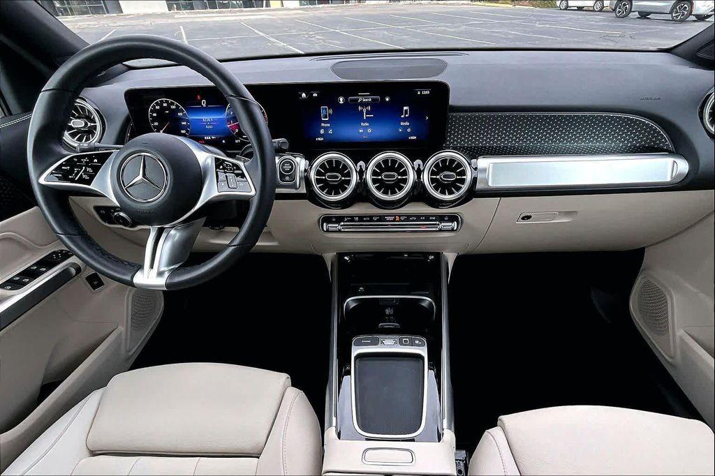used 2025 Mercedes-Benz GLB 250 car, priced at $38,998