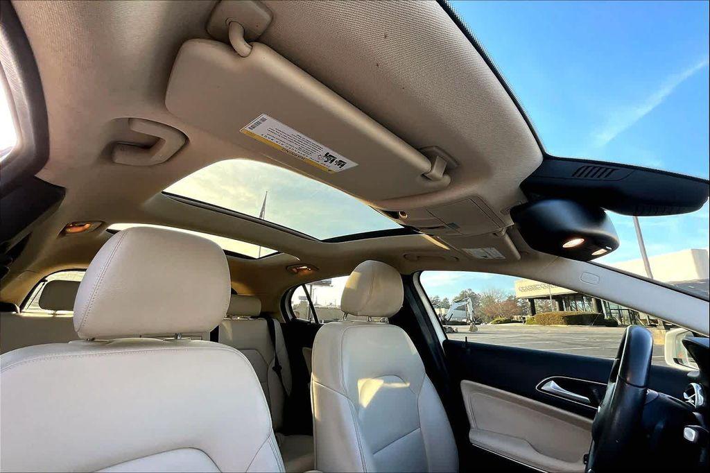 used 2018 Mercedes-Benz GLA 250 car, priced at $16,398