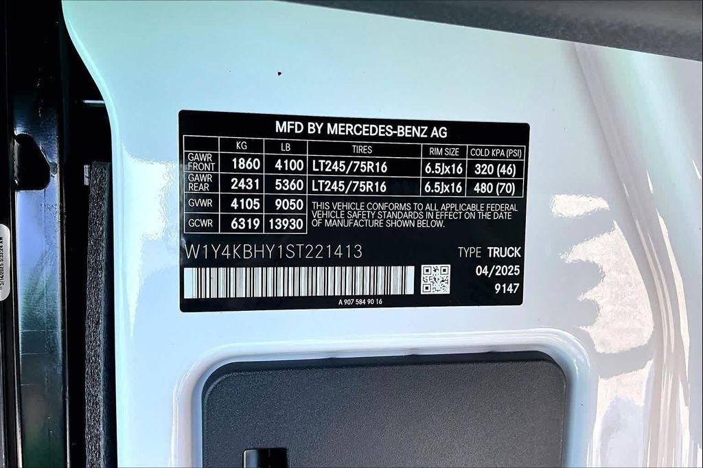 new 2025 Mercedes-Benz Sprinter 2500 car, priced at $59,609