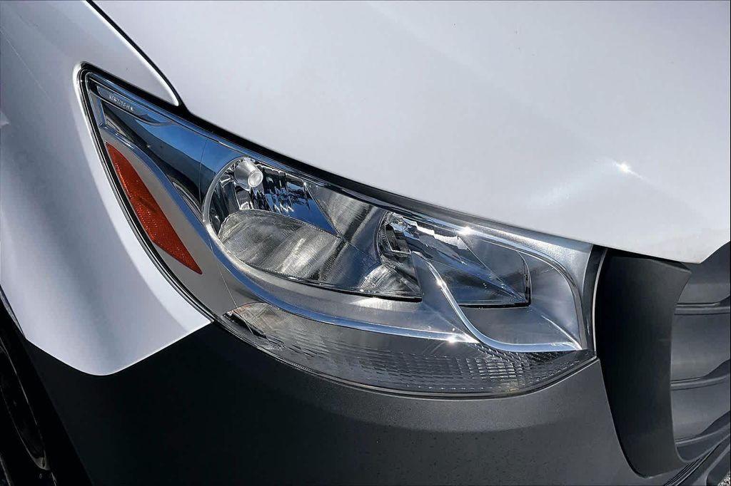 new 2025 Mercedes-Benz Sprinter 2500 car, priced at $59,609