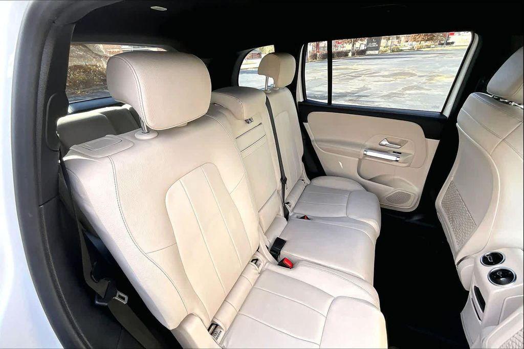 used 2020 Mercedes-Benz GLB 250 car, priced at $22,798