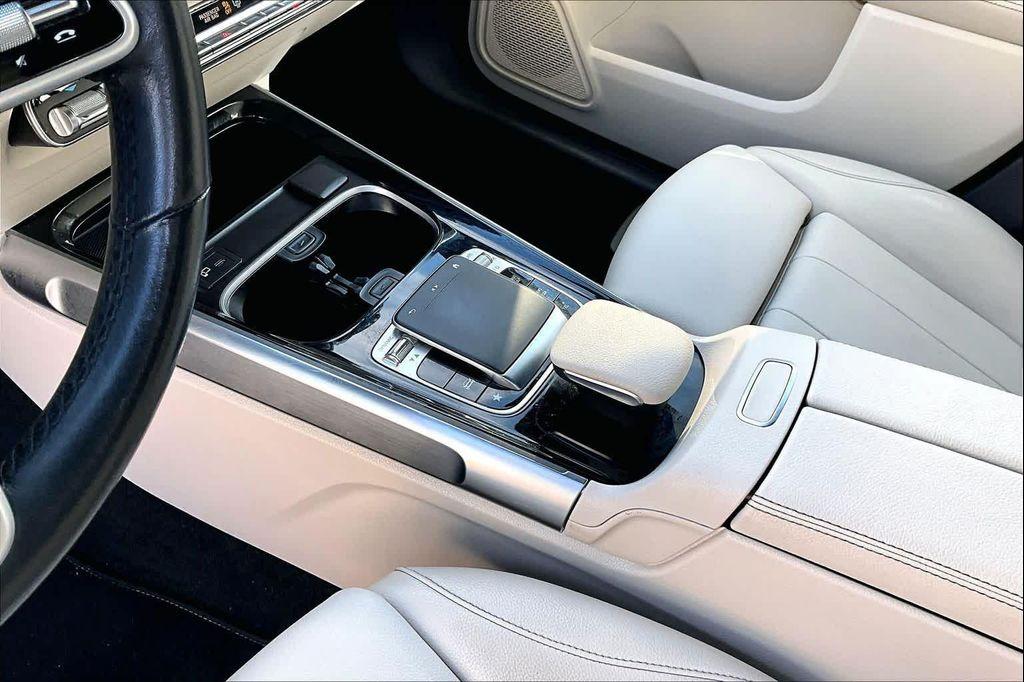 used 2020 Mercedes-Benz GLB 250 car, priced at $22,798