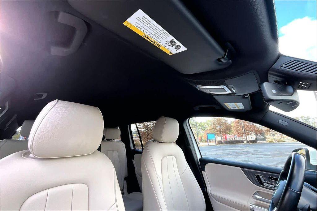 used 2020 Mercedes-Benz GLB 250 car, priced at $22,798