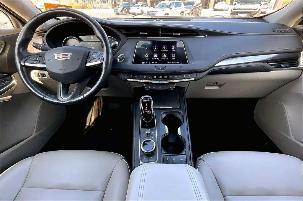 used 2020 Cadillac XT4 car, priced at $20,598