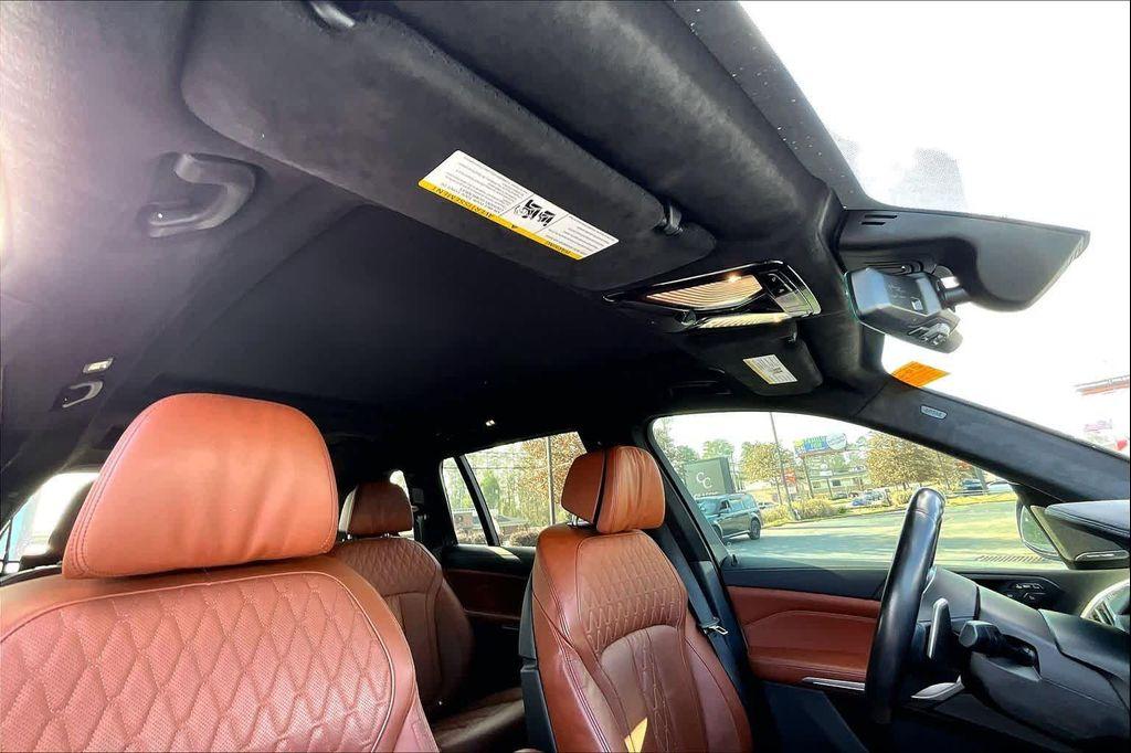 used 2022 BMW X7 car, priced at $44,710