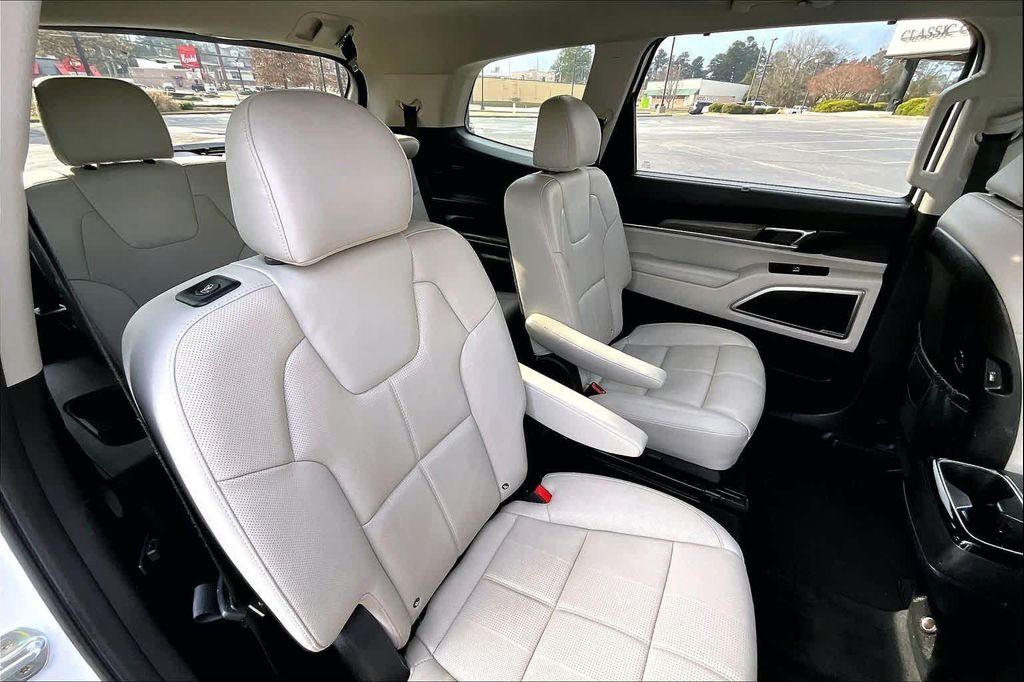 used 2022 Kia Telluride car, priced at $28,598