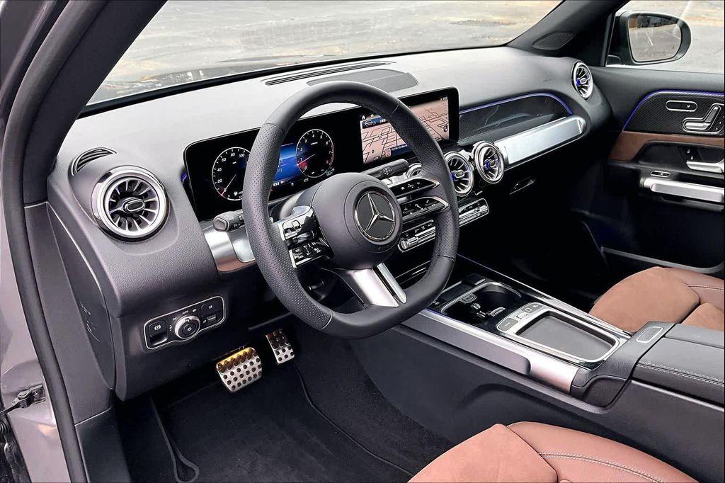 used 2025 Mercedes-Benz GLB 250 car, priced at $44,598