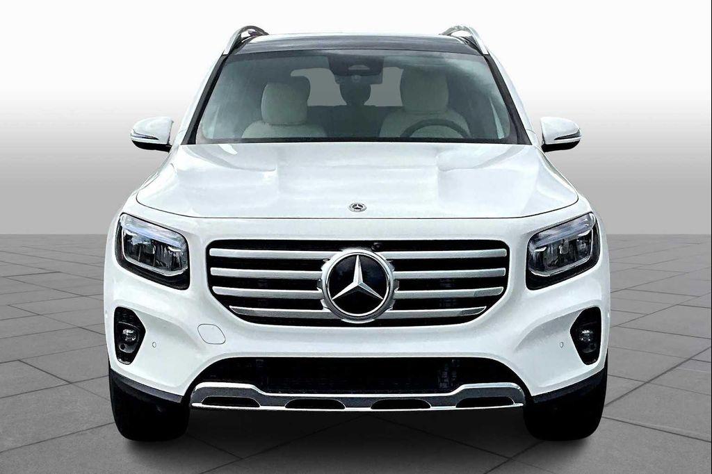 used 2025 Mercedes-Benz GLB 250 car, priced at $42,777