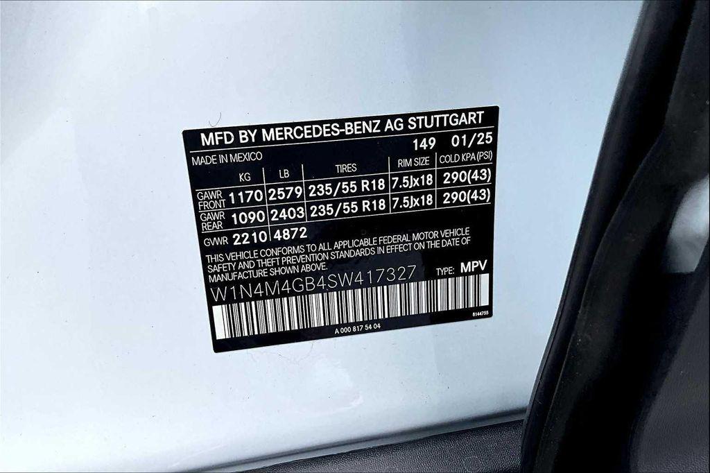 used 2025 Mercedes-Benz GLB 250 car, priced at $42,777