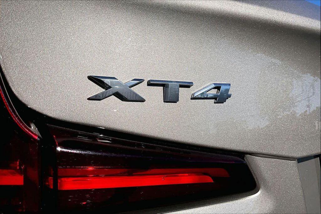 used 2023 Cadillac XT4 car, priced at $27,398