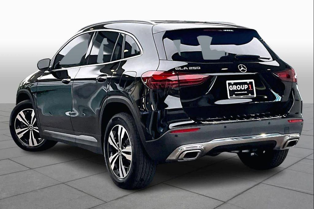 used 2025 Mercedes-Benz GLA 250 car, priced at $42,686