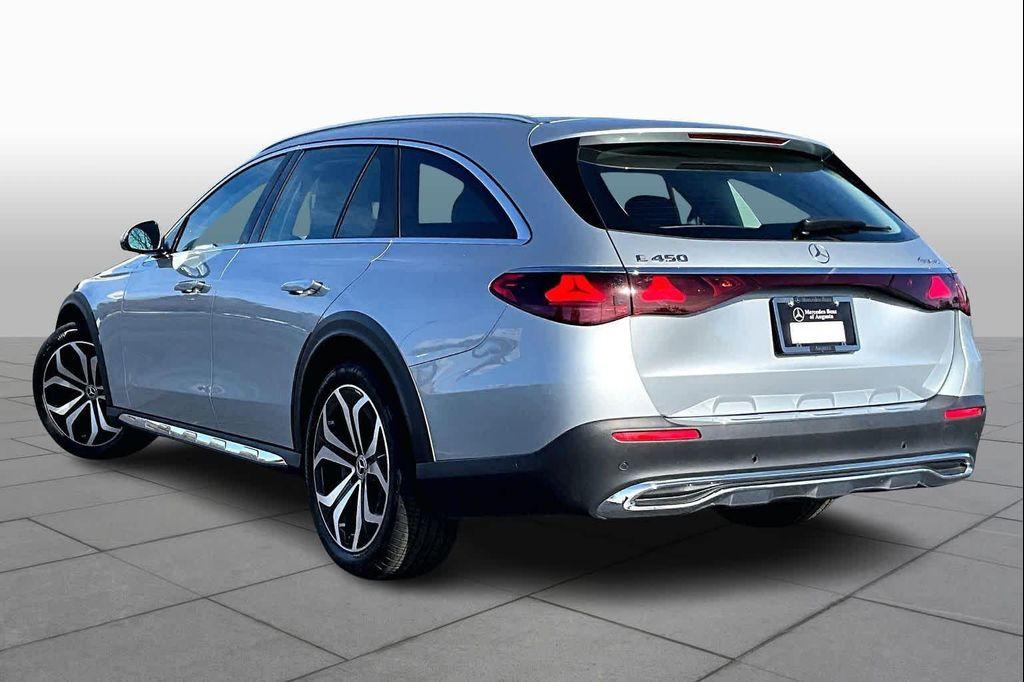 used 2025 Mercedes-Benz E-Class car, priced at $68,998