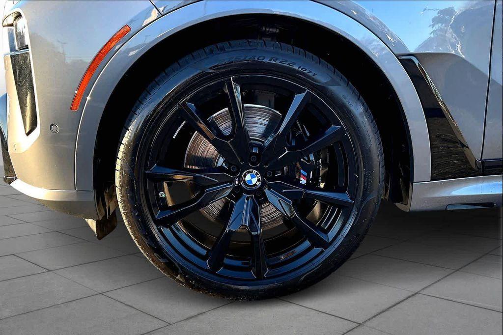 used 2025 BMW X7 car, priced at $97,998