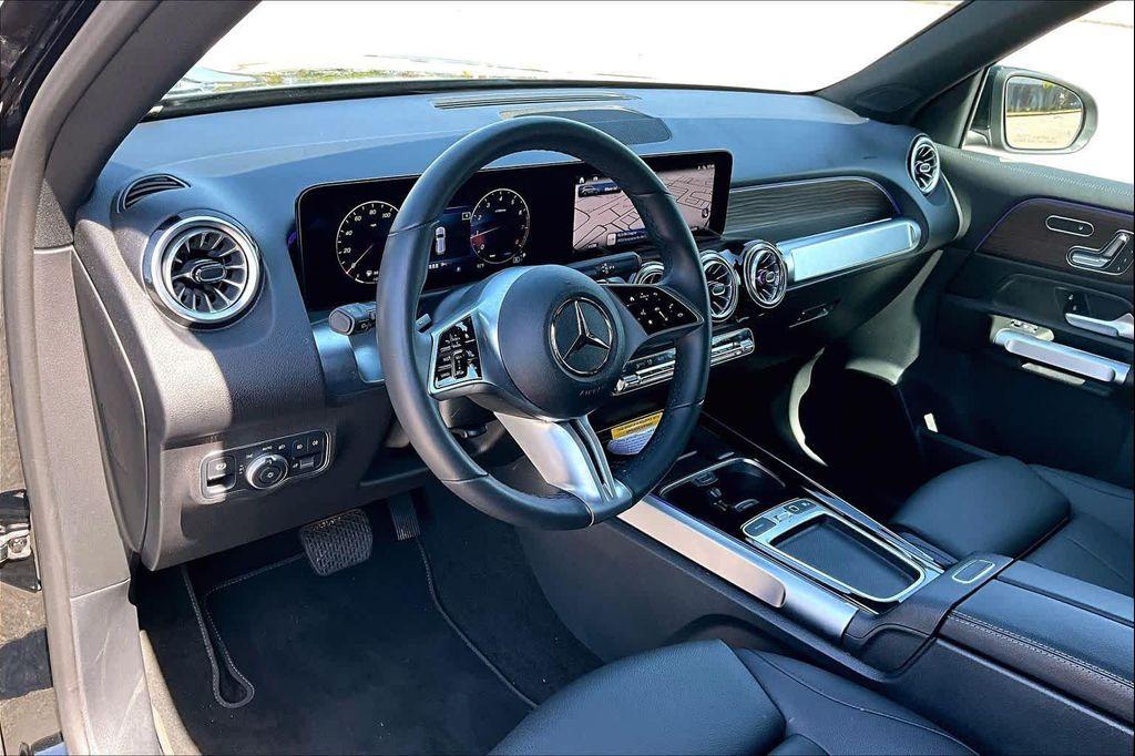 used 2025 Mercedes-Benz GLB 250 car, priced at $42,798