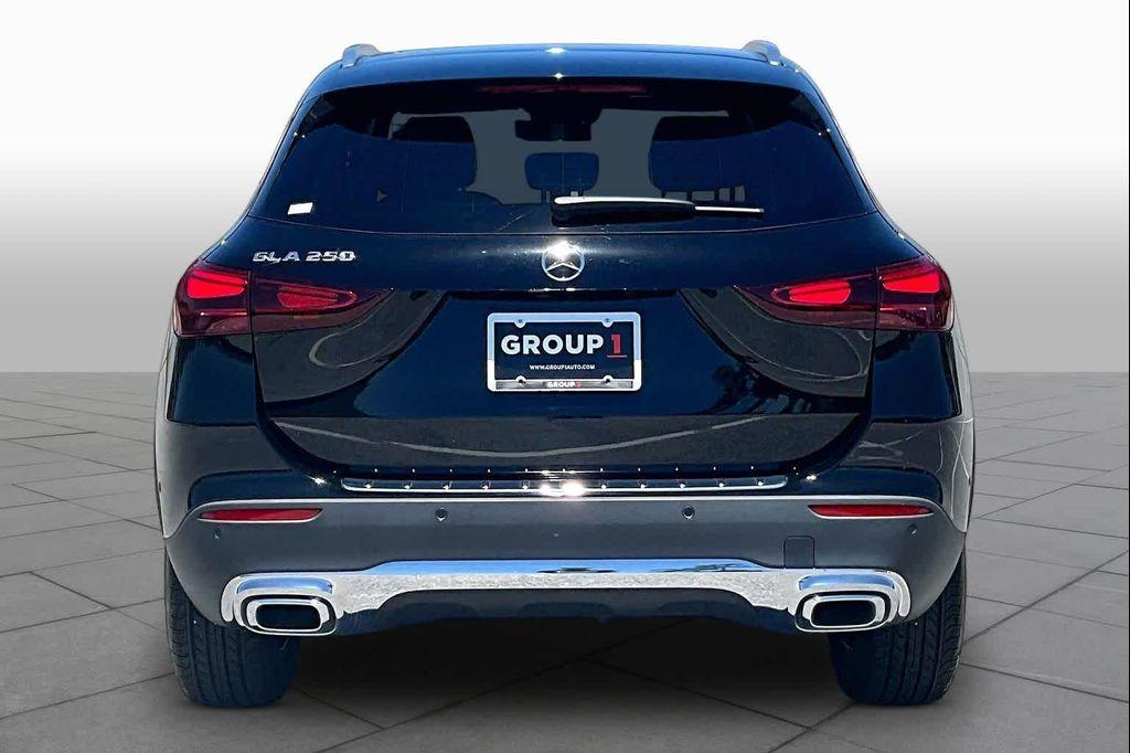 used 2025 Mercedes-Benz GLA 250 car, priced at $40,086