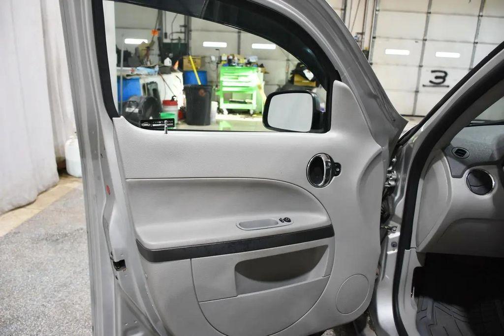 used 2008 Chevrolet HHR car, priced at $5,990