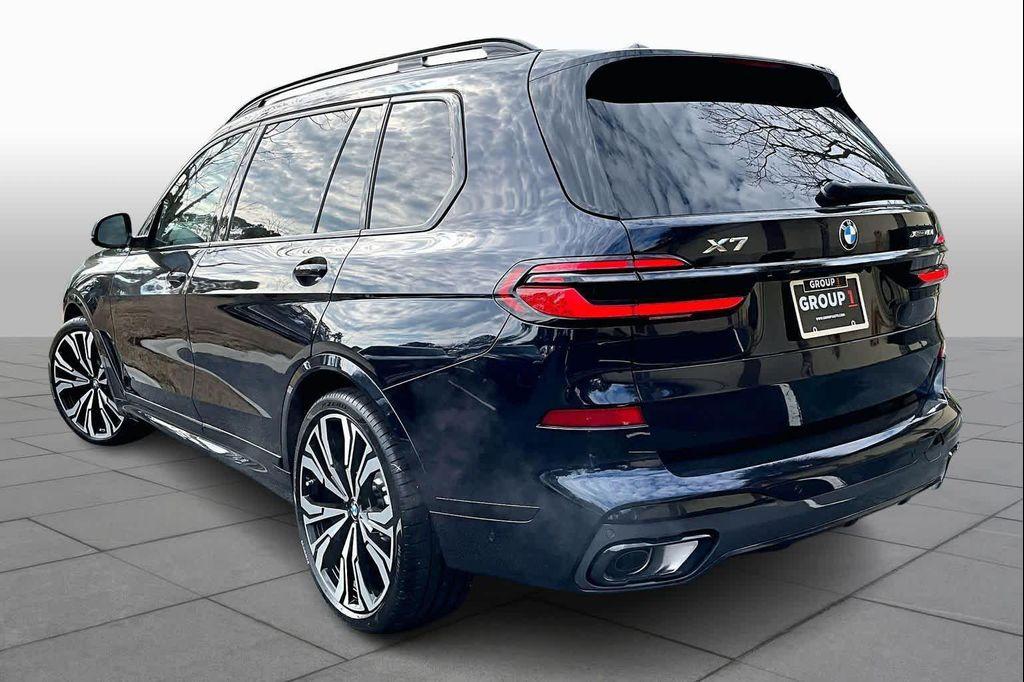 new 2026 BMW X7 car, priced at $103,750
