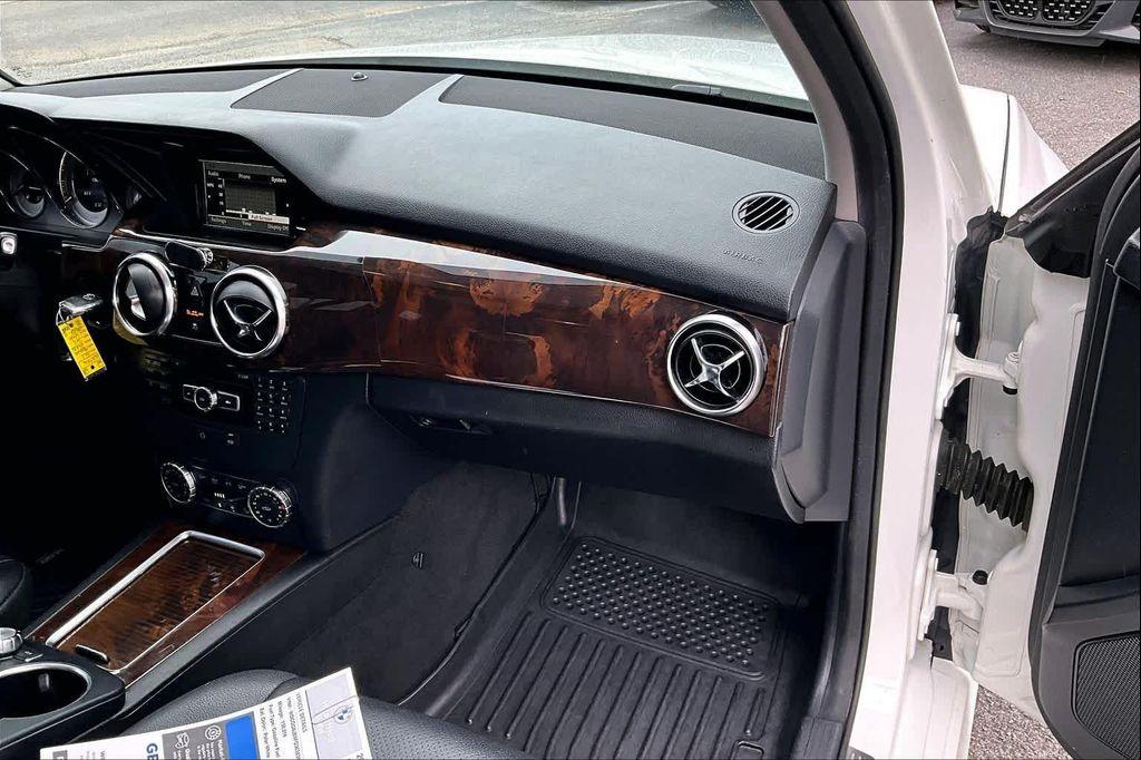 used 2015 Mercedes-Benz GLK-Class car, priced at $10,900
