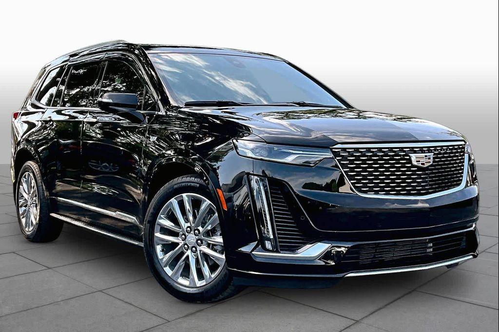 used 2021 Cadillac XT6 car, priced at $32,796