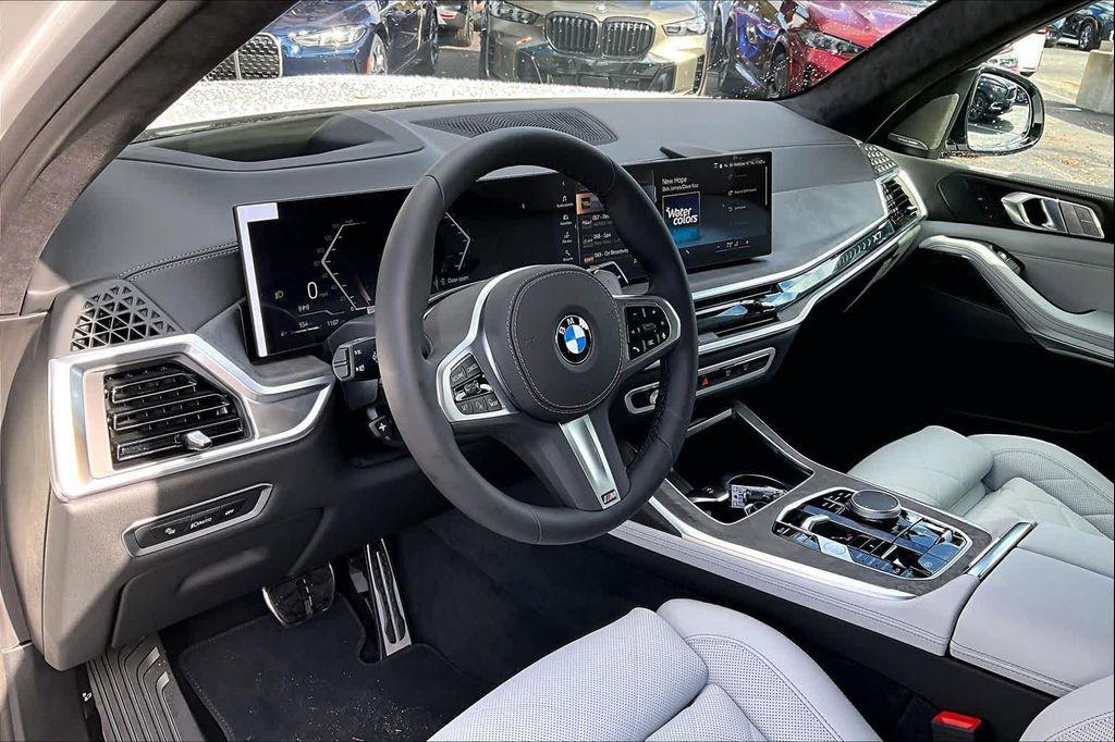 new 2026 BMW X7 car, priced at $101,200