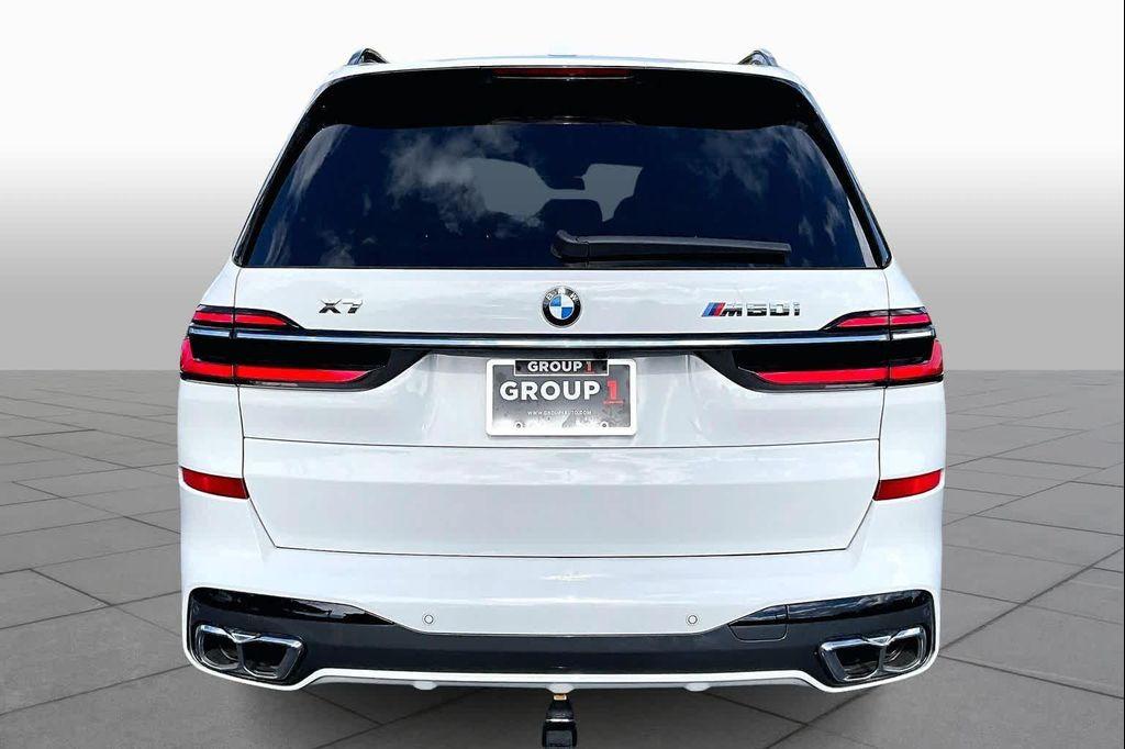 used 2025 BMW X7 car, priced at $90,400