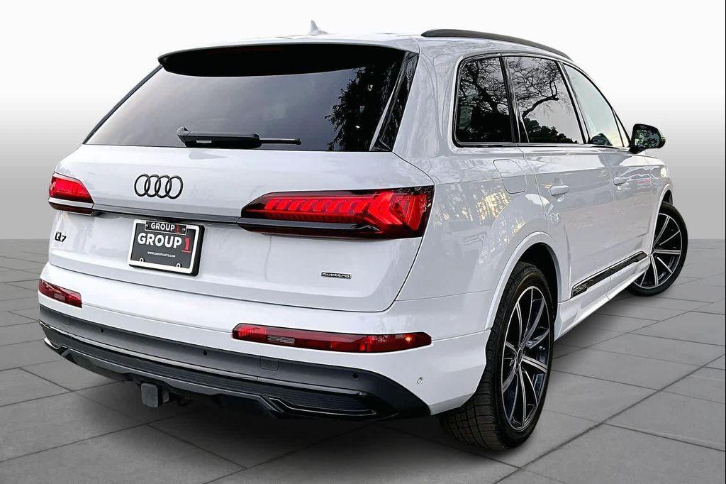 used 2023 Audi Q7 car, priced at $46,500