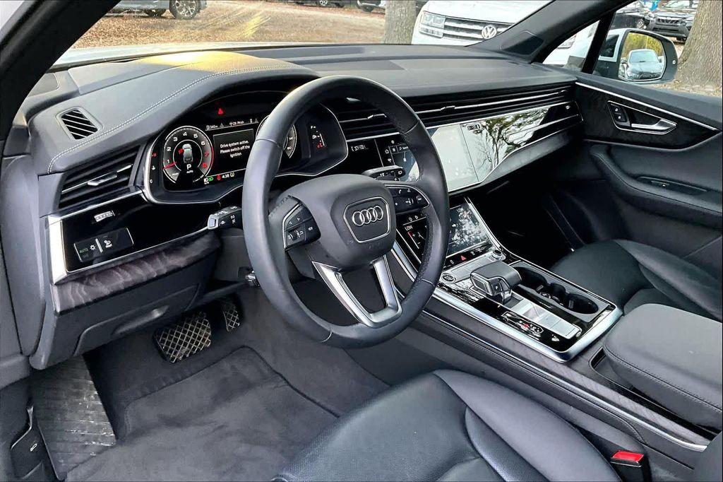 used 2023 Audi Q7 car, priced at $46,500