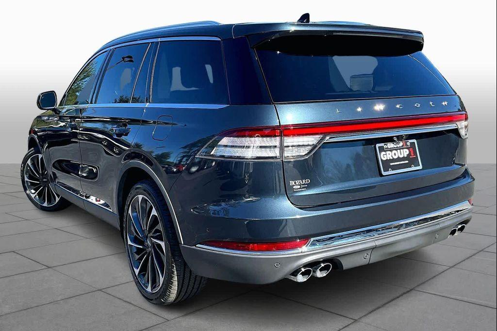 used 2021 Lincoln Aviator car, priced at $35,900