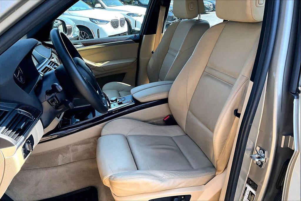 used 2009 BMW X5 car, priced at $9,900