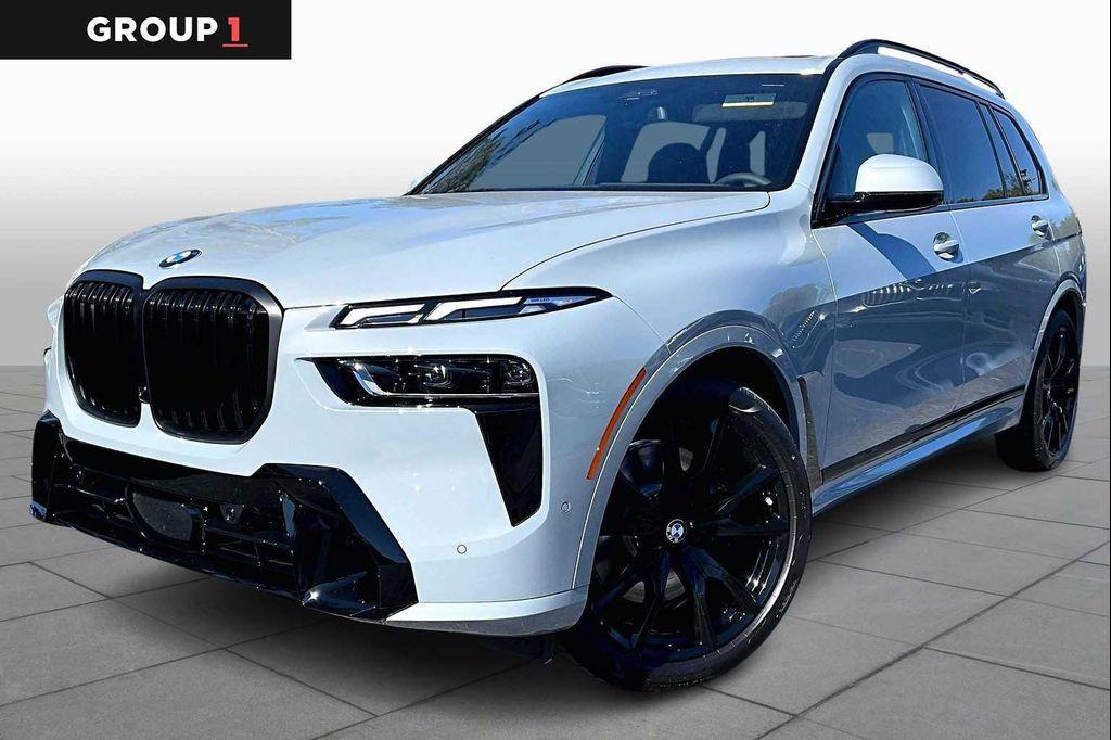 new 2026 BMW X7 car, priced at $100,350