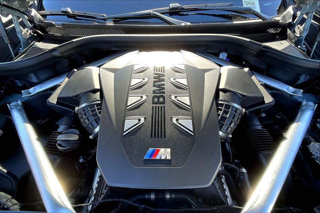 new 2026 BMW X7 car, priced at $131,445