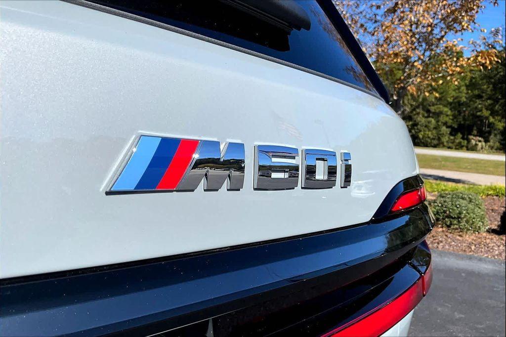 new 2026 BMW X7 car, priced at $131,445